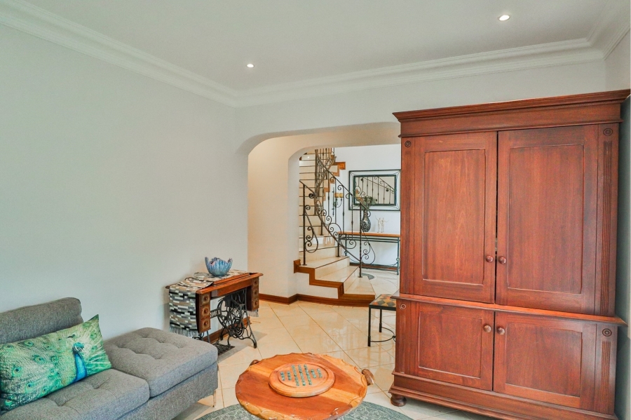 5 Bedroom Property for Sale in Xanadu Eco Park North West
